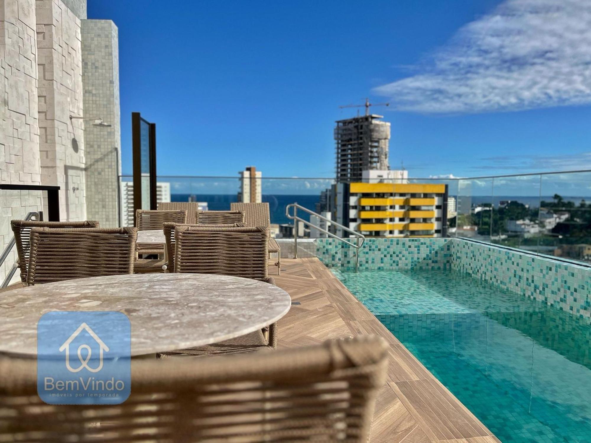 Apartamento Completo E Confortavel Com Varanda Na Barra *