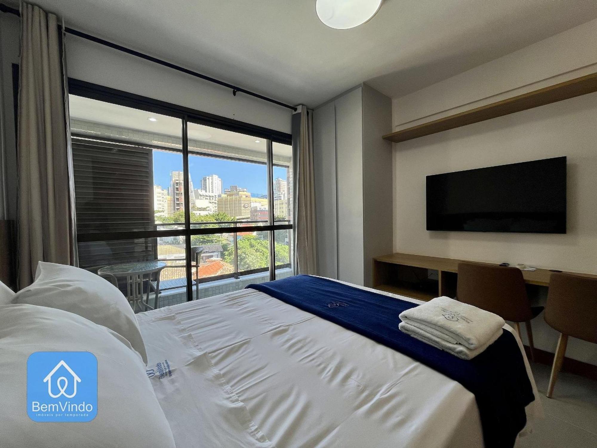 Apartamento Completo E Confortavel Com Varanda Na Barra